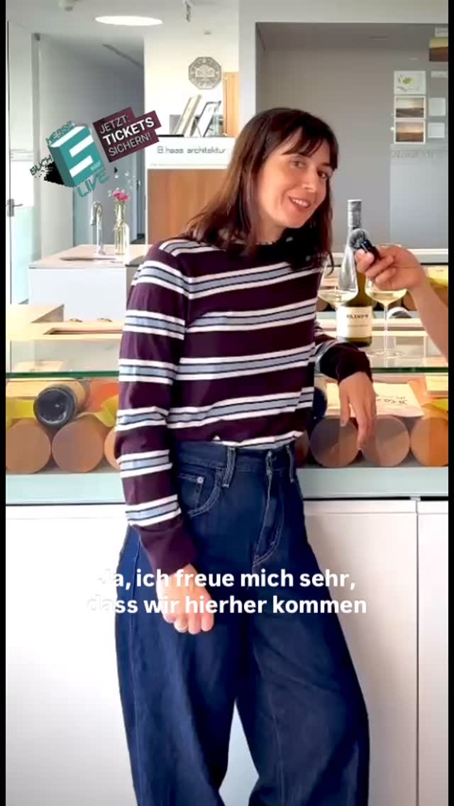 [Open Air Konzert] 🎵 🎤🎸

Am 21.8.2026 verwandelt sich das Weingut in eine spektakuläre 🔆🎸 Open Air Bühne wo wir @pippa.musik begrüßen dürfen! 

🚨Sichert euch noch schnell Tickets 🎫 👇🏻
https://www.ticketladen.at/events/pippa-meets-kolkmann @ticketladen 

#openair #pippamusik #wein #felsamwagram
